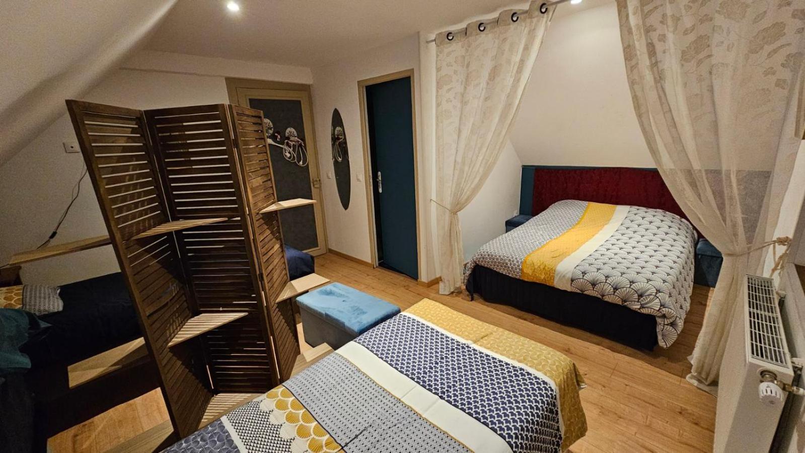 Appartement Le Deux Gaulle à Le Mêle-sur-Sarthe Extérieur photo